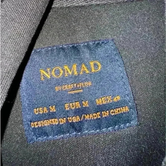 Nomad M by Craft & Flow Black Sleek long Sleeve Hoodie w/A Pocket - Picture 4 of 4